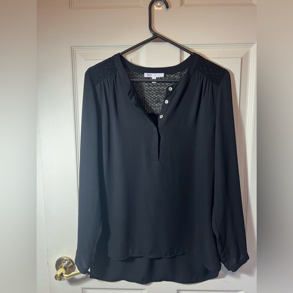 DR2 Tops - DR2 Black Long Sleeve Blouse Embroidered Accents SZ Small Business Wear